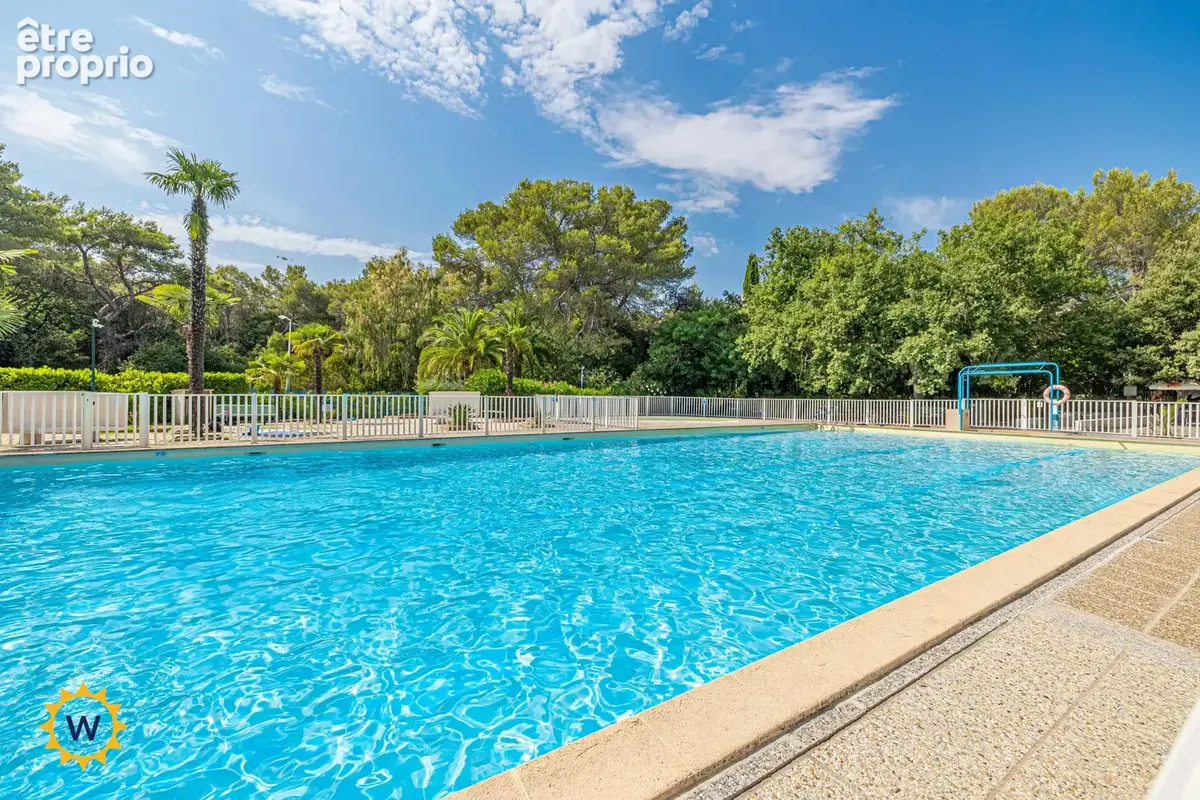 Domaine Hameau de Puissanton – Maison 148m² avec vue mer panoramique, jardin, piscine et tennis - photo 23