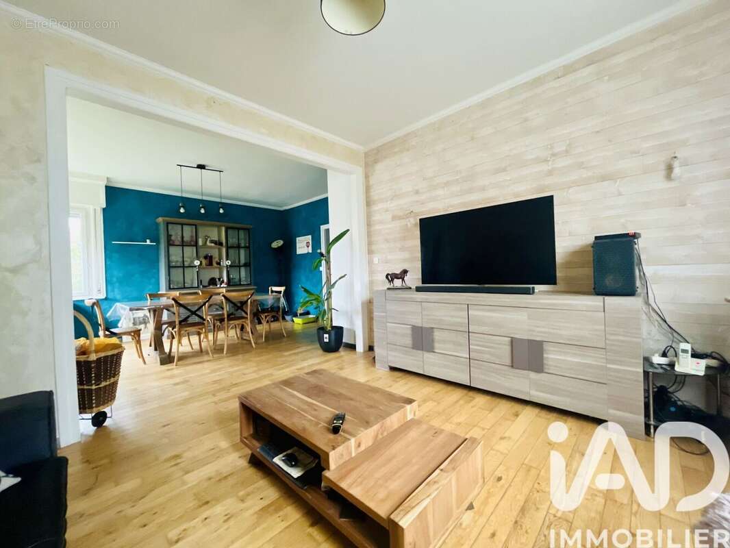 Photo 2 - Maison à MARCOING