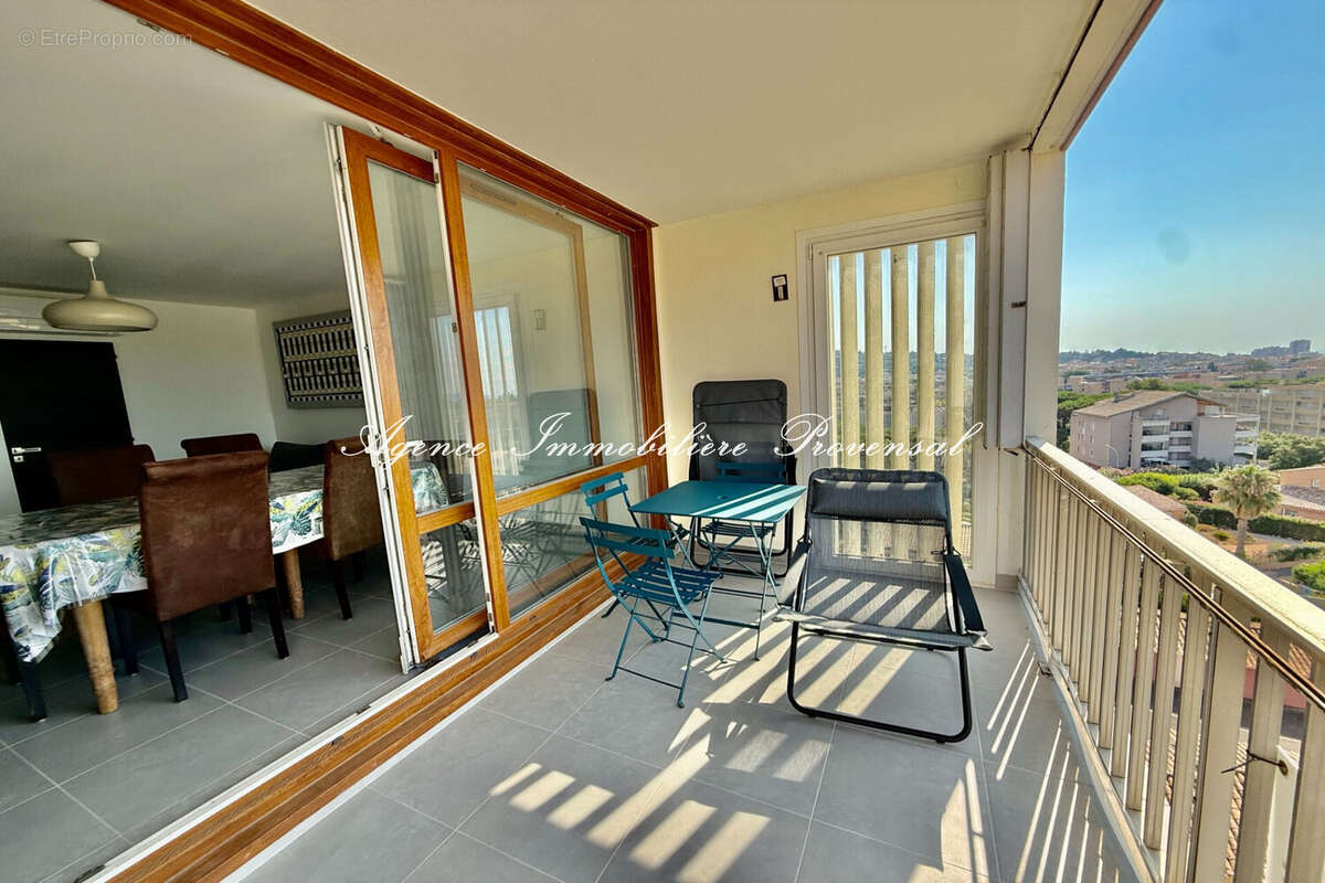 Appartement 73 m² à Sainte-Maxime  - photo 3