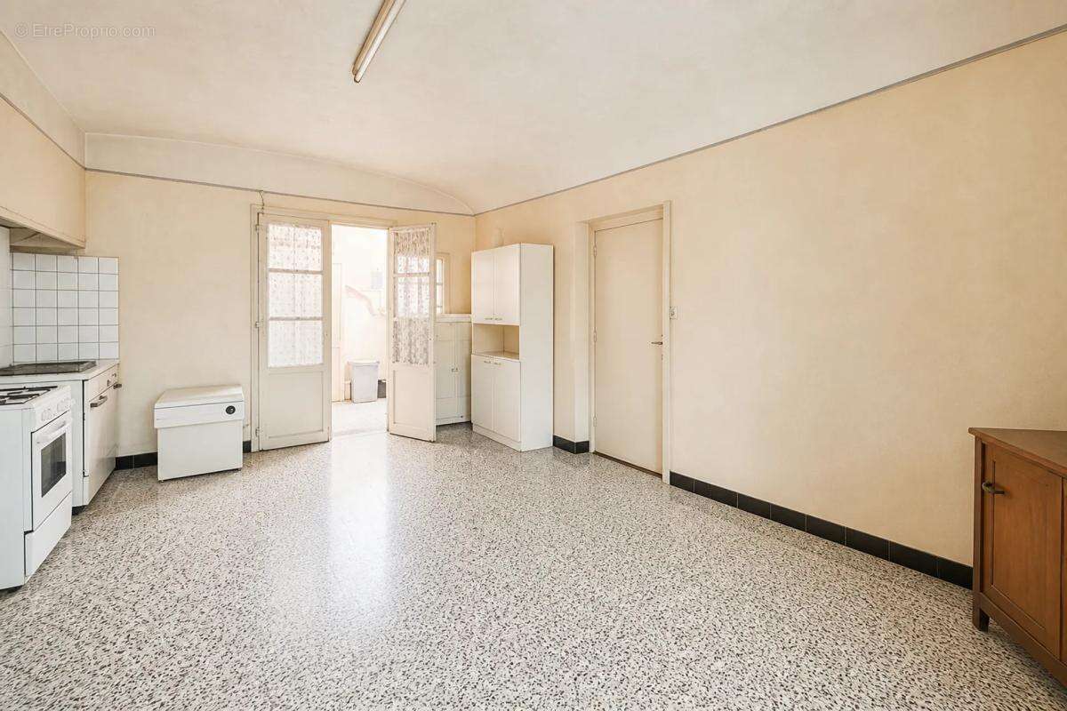 Charmante maison à rénover -  Saint-Hippolyte-du-Fort - photo 16