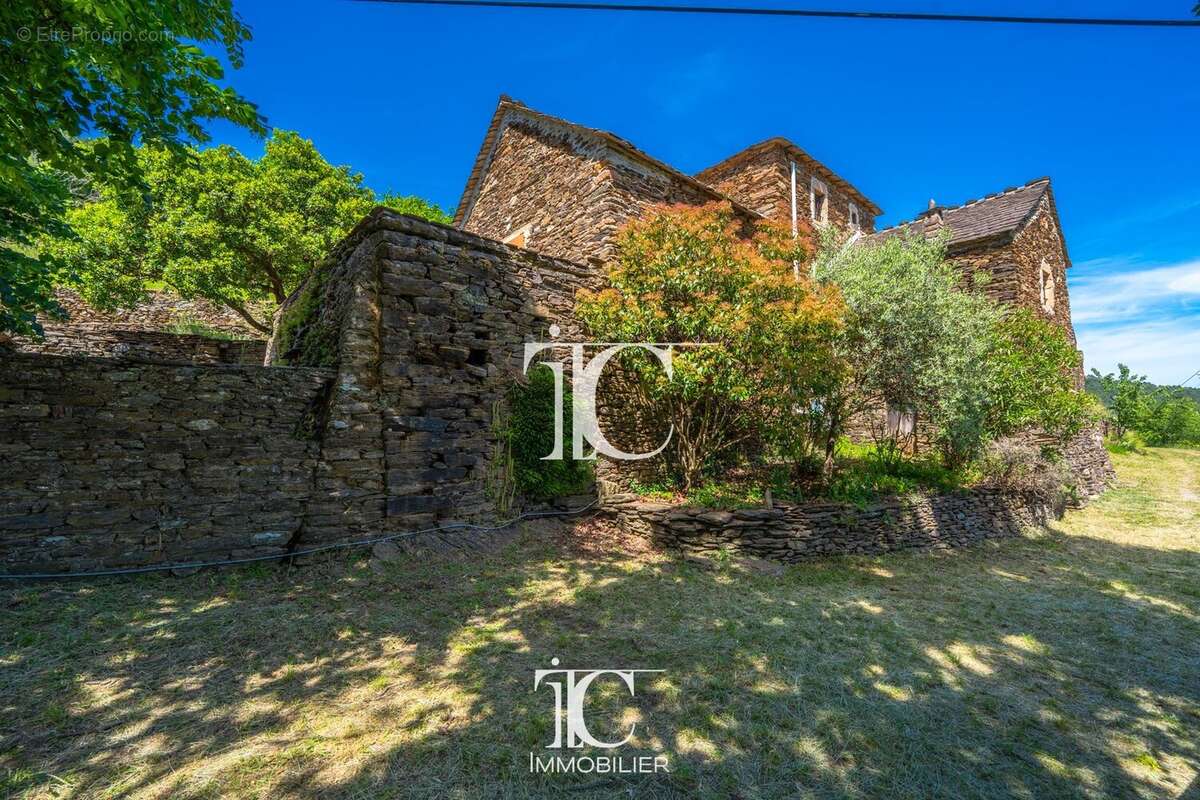 Mas ancien du xviiieme siècle 108m² habitables 4 chambres terrain de 3 173 m² piscine - photo 20