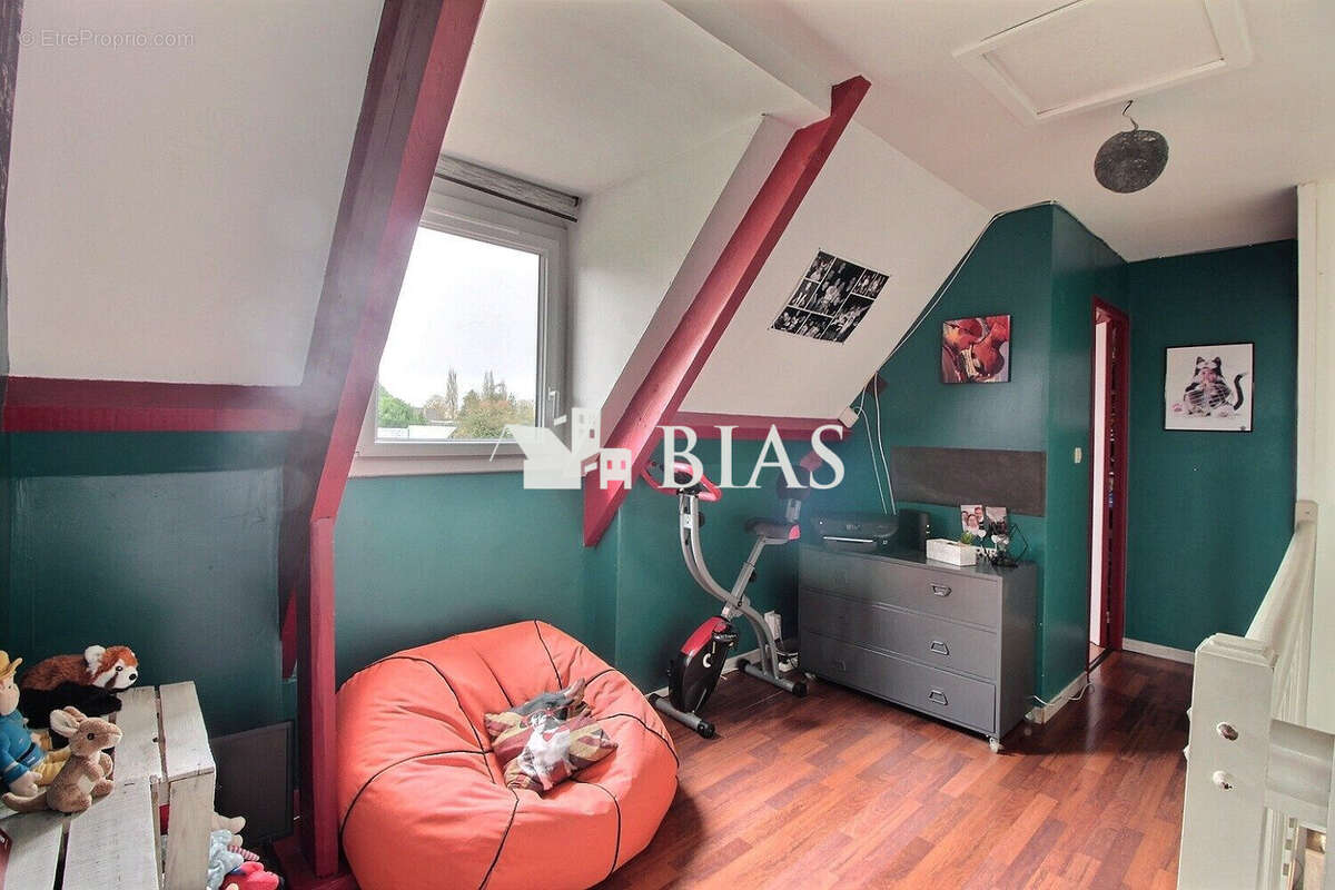 Maison à LE NEUBOURG