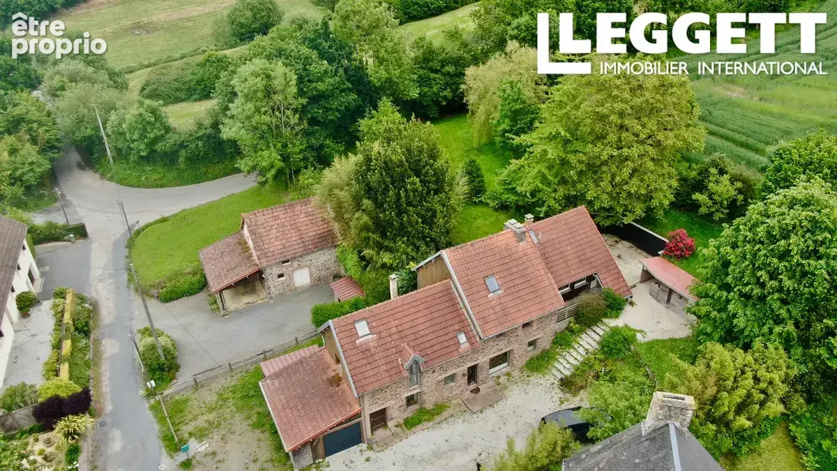 Maison en pierre rénovée de 150m2 avec jardin arboré- Proche de Granville et 10 min des plages. St Planchers - photo 2