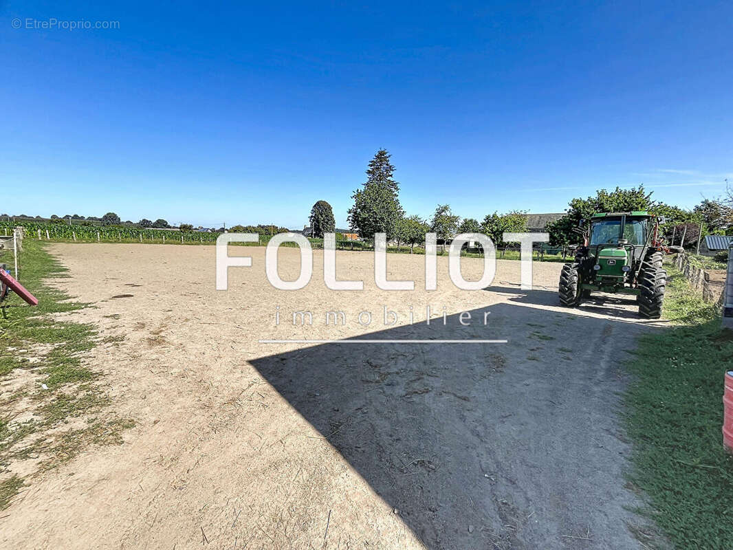 A VENDRE Maison à vendre 7 pièces à Le Grand Celland - photo 13