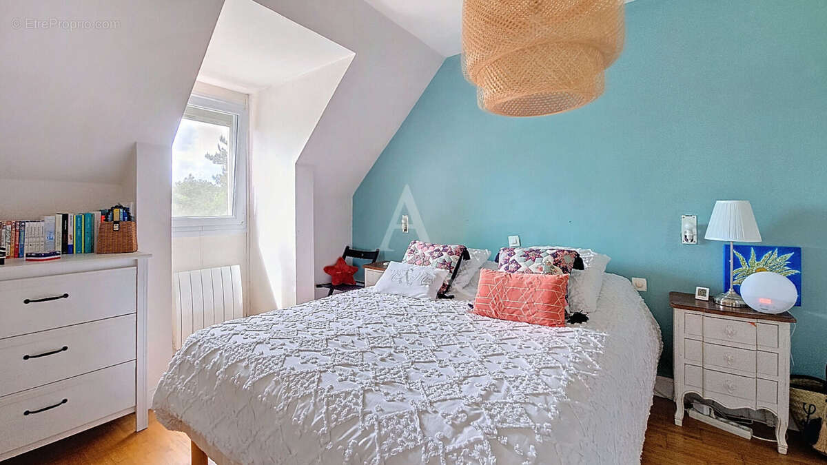 Maison à SAULX-LES-CHARTREUX