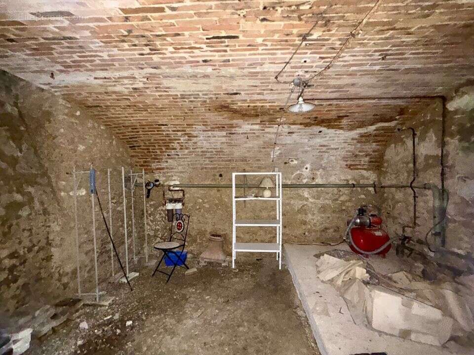 A vendre : ensemble immobilier de charme avec deux maisons et - photo 24