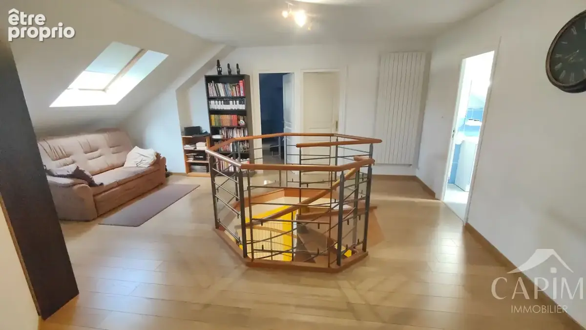 Maison pierre Javené, 213m²utile, 187m² hab, 5ch, dont 2 RDC avec SDE, terrain 1351m², FO - photo 13