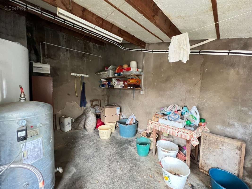 Maison à SAINT-GEORGES-DE-POINTINDOUX