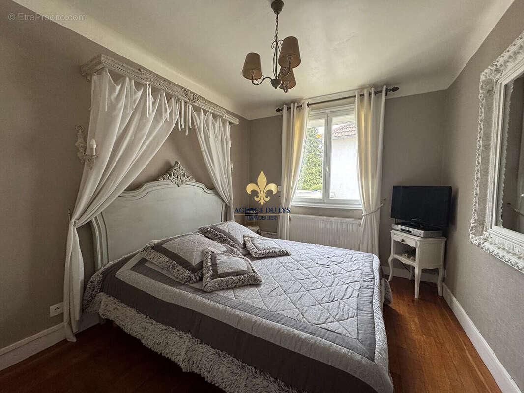 Maison à ORRY-LA-VILLE