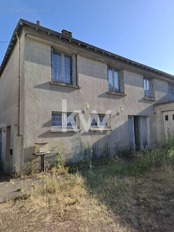 Appartement à LA CROIX-EN-TOURAINE