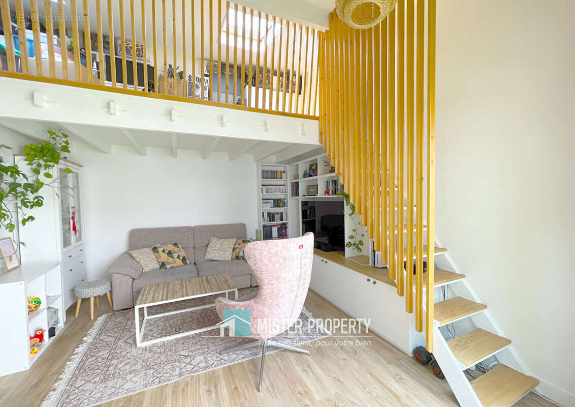 Maison à SARTROUVILLE