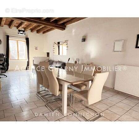 Maison 137 m² à Champignelles  - photo 2