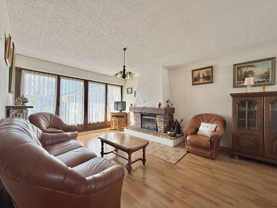 Maison à POURNOY-LA-CHETIVE