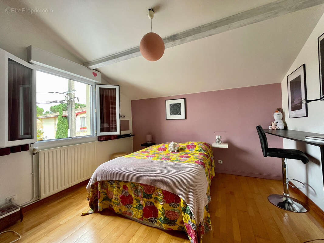 Maison à MERIGNAC