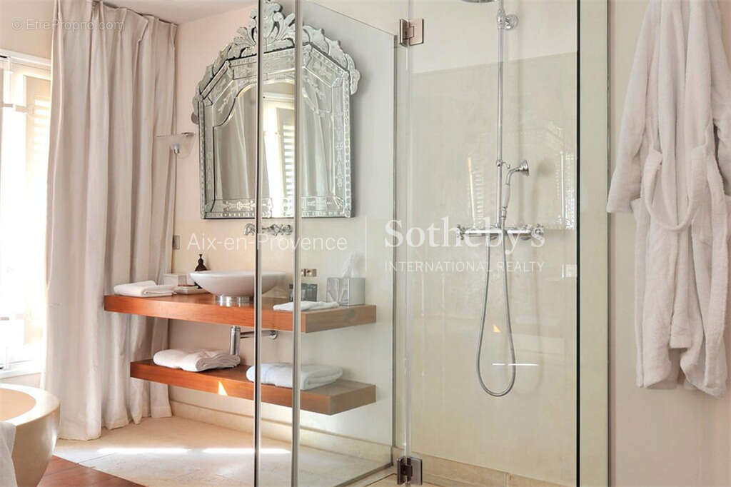 Maison à AIX-EN-PROVENCE