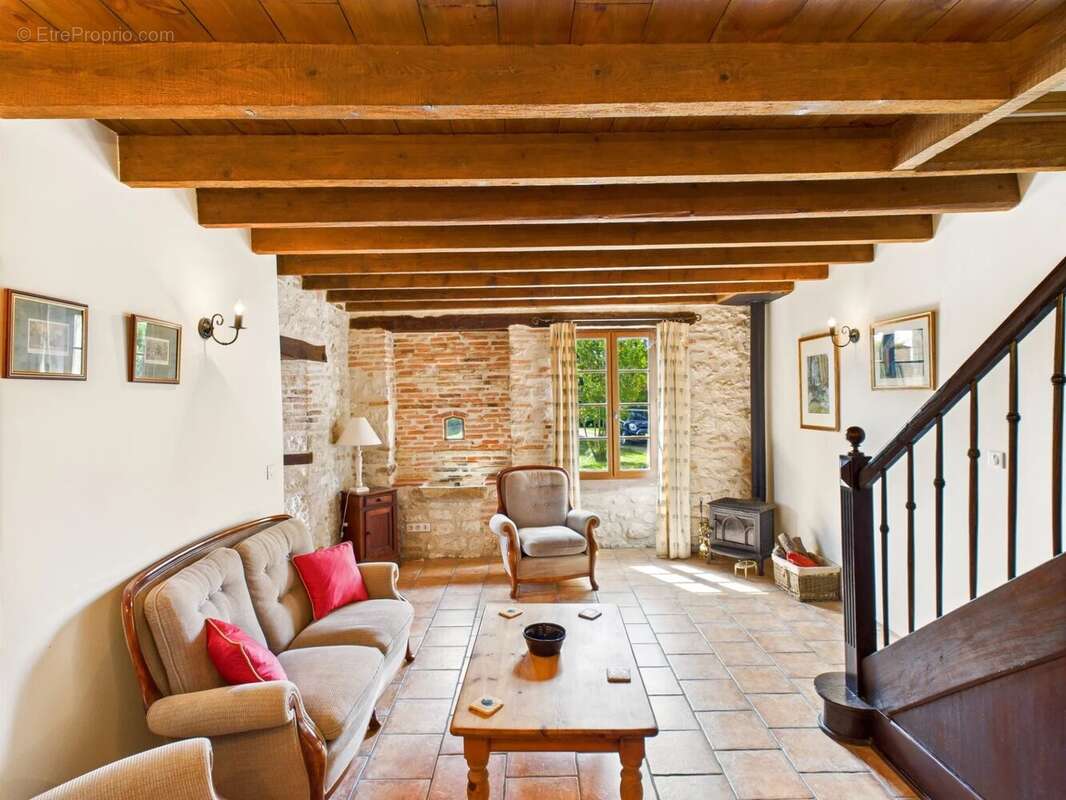 Maison à CASTELNAU-DE-MONTMIRAL