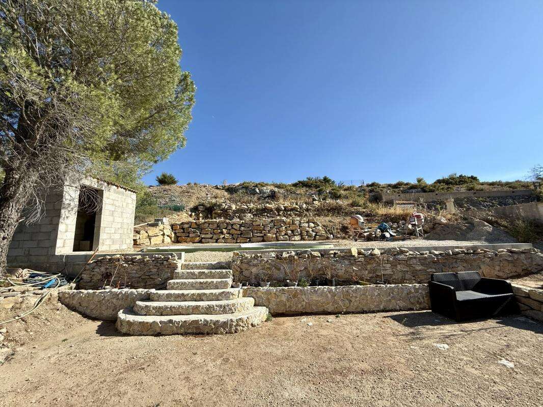 Maison à LANCON-PROVENCE