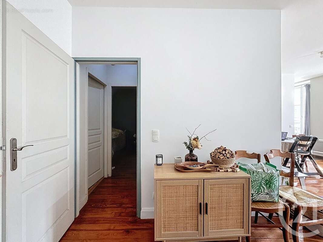 Appartement à BORDEAUX