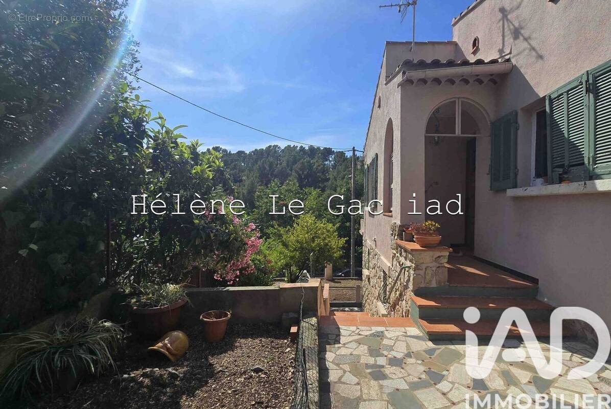 Photo 1 - Maison à TOULON
