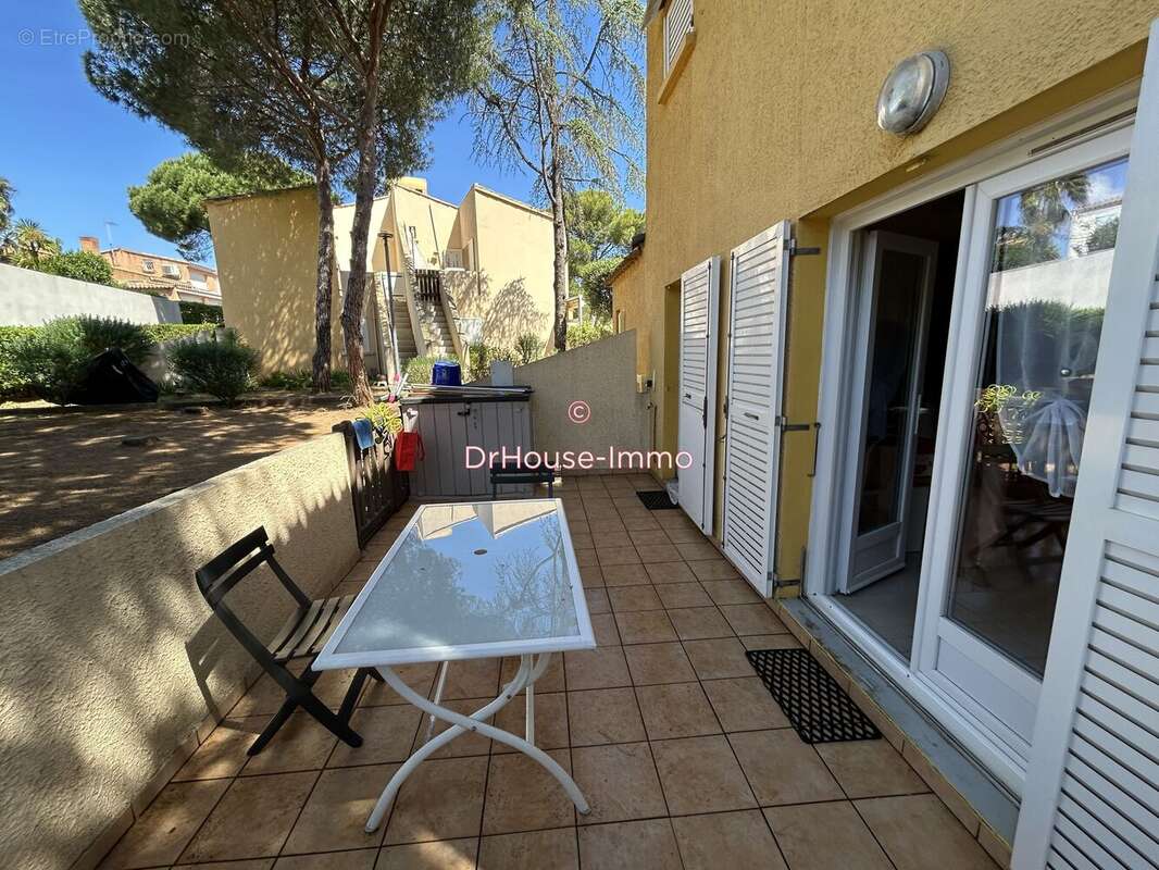 Appartement 44 m² à Agde  - photo 2