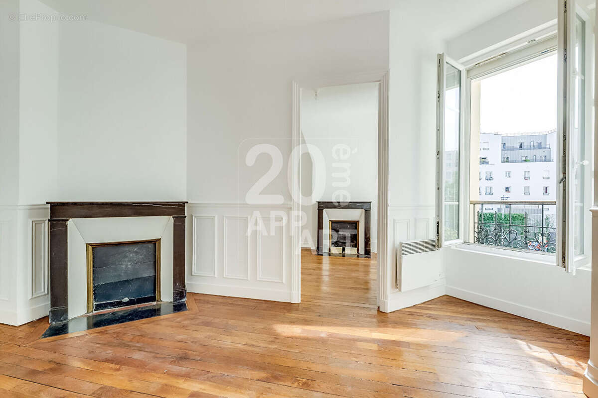 Appartement à PARIS-20E