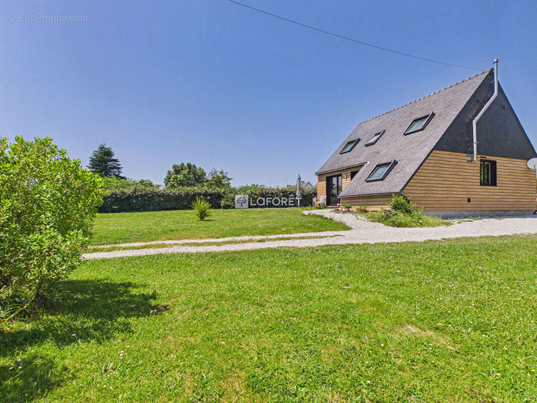 Maison à TREOGAT