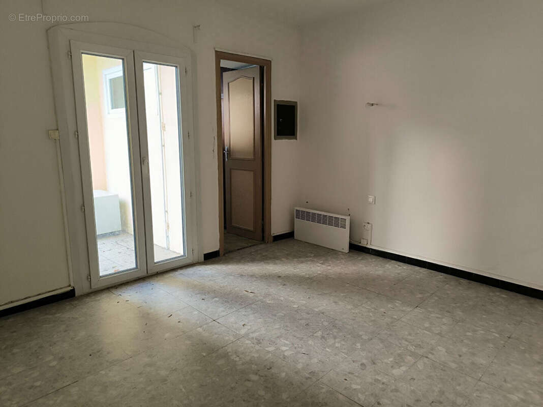 Appartement à SERVIAN