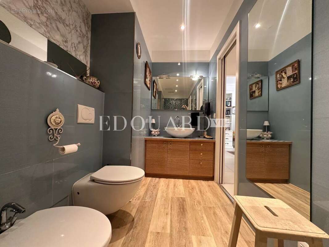 Appartement à MENTON