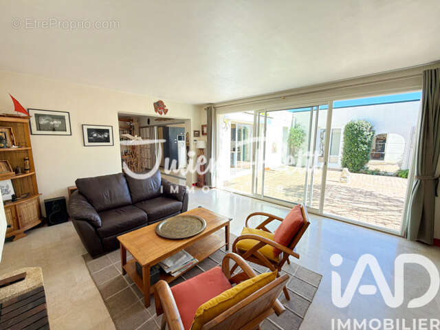 Photo 2 - Maison à ANTONY