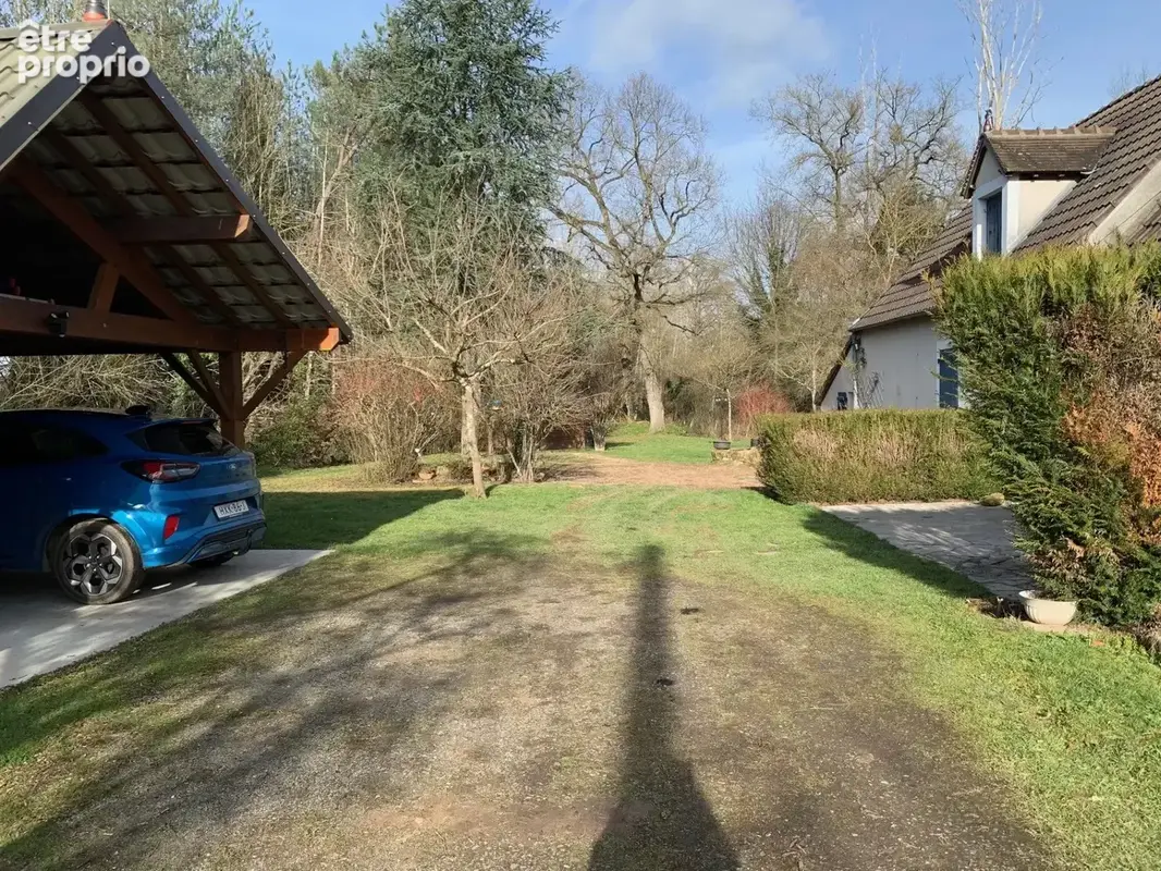 À vendre : Maison de charme avec jardin, à l’abri des regards (Cher) - photo 11