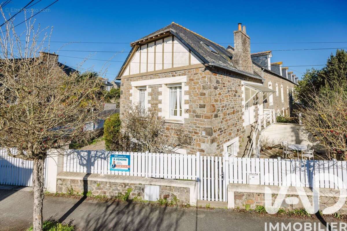 Photo 2 - Maison à SAINT-MALO