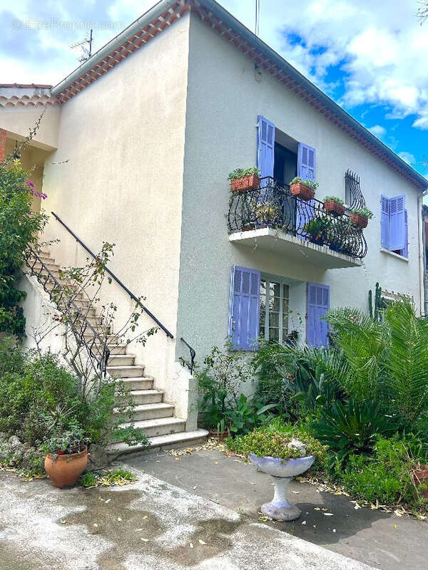 Maison à LA SEYNE-SUR-MER
