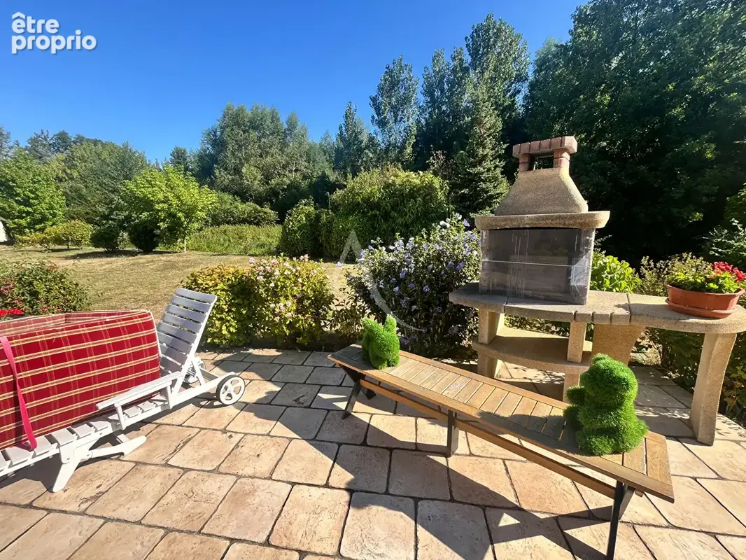 Maison familiale de 151 m² avec terrain à SAINTE-MESME - photo 16