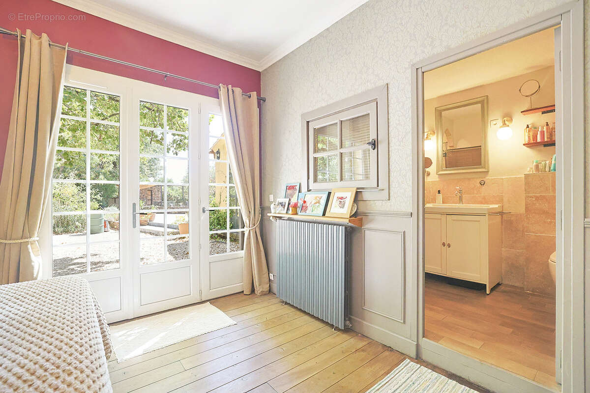 Maison à SOLLIES-PONT