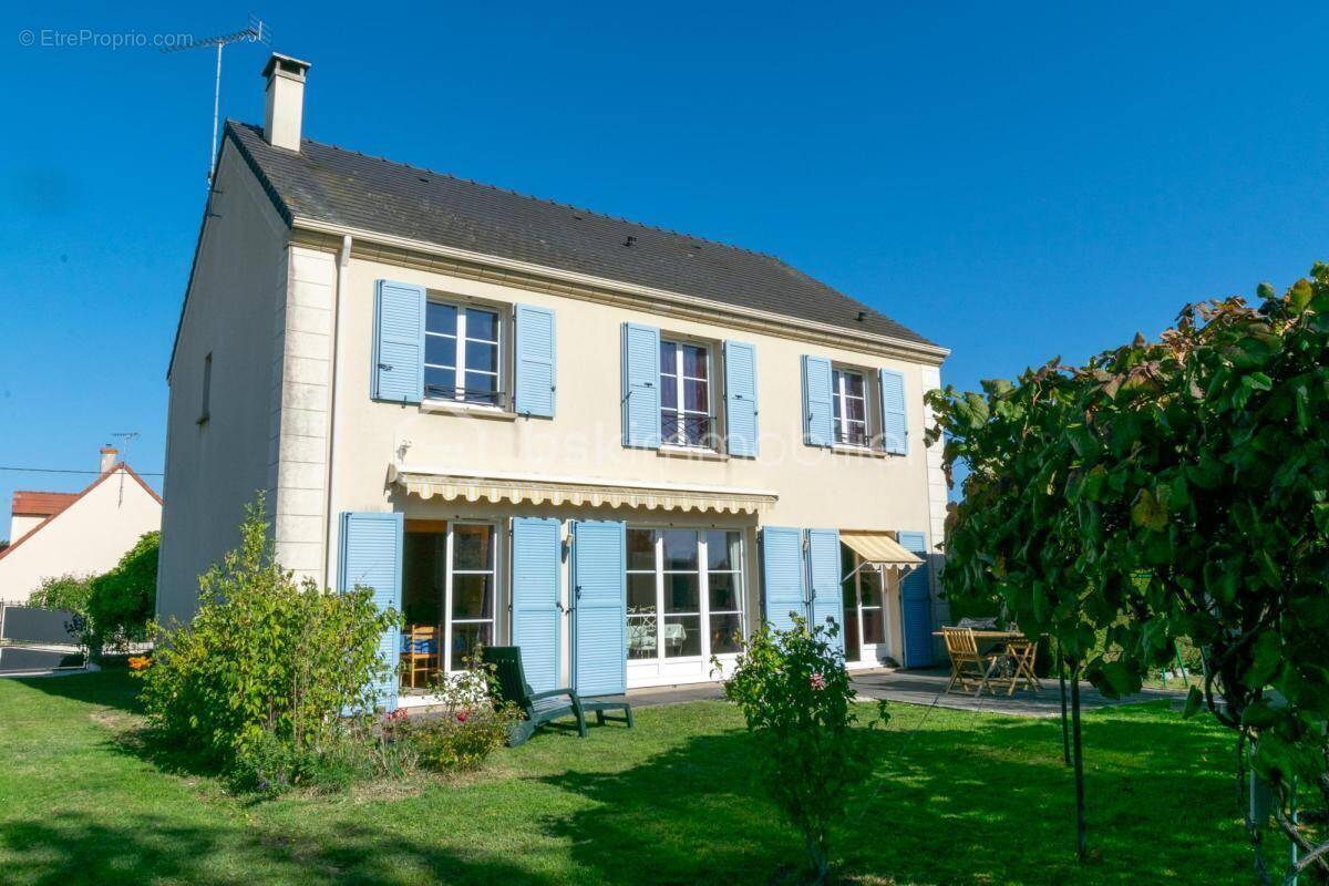 Maison à LORRIS
