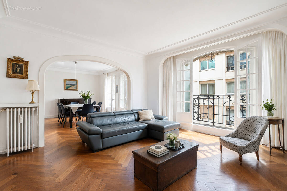 Appartement à SAINT-MANDE