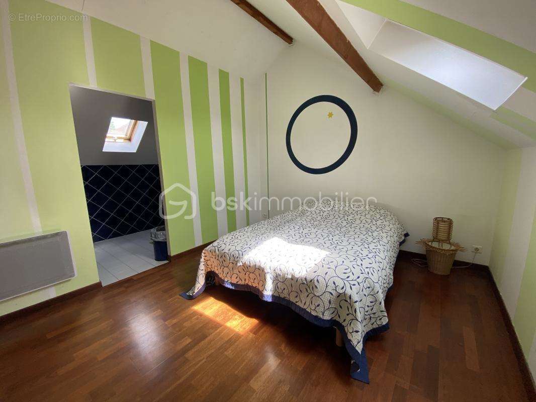 Maison à SAINT-SAUVEUR-EN-PUISAYE