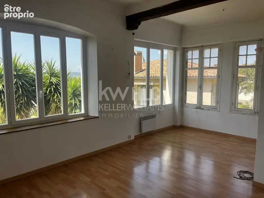 Maison 5 pièces 170 m² à vendre à La Seyne-Sur-Mer (83530) - photo 6