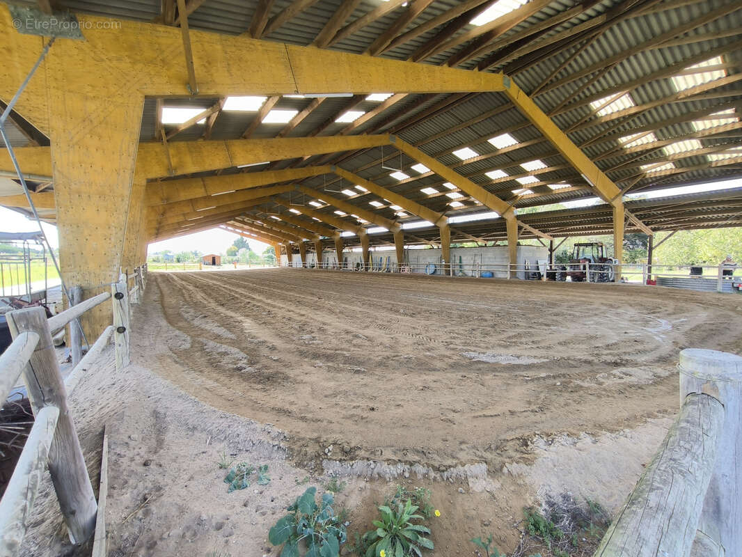 Maison à ARTANNES-SUR-INDRE