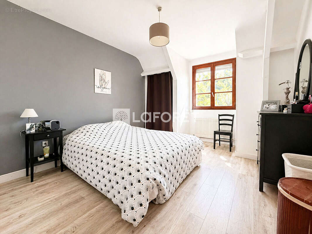 Maison Boran Sur Oise 6 pièces -188 m2 - photo 8