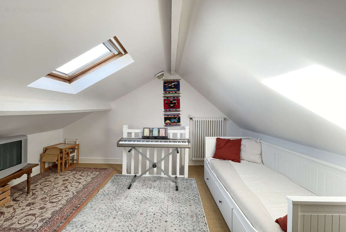 Maison à BOURRON-MARLOTTE