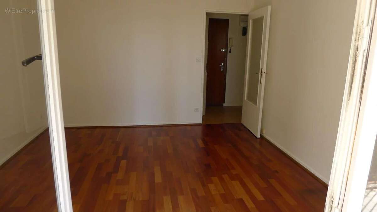 Pour investisseurs - photo 4