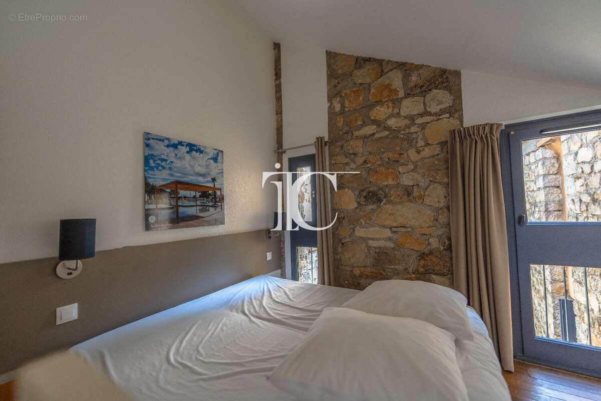 Appartement à CHAMBONAS