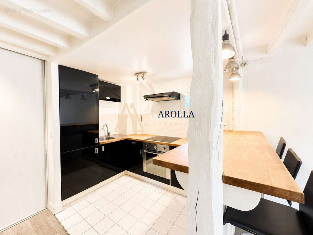 Appartement à PARIS-9E