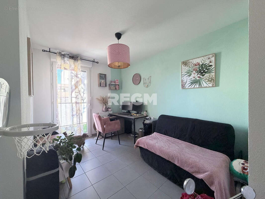 Appartement à SAINT-JEAN-DE-VEDAS