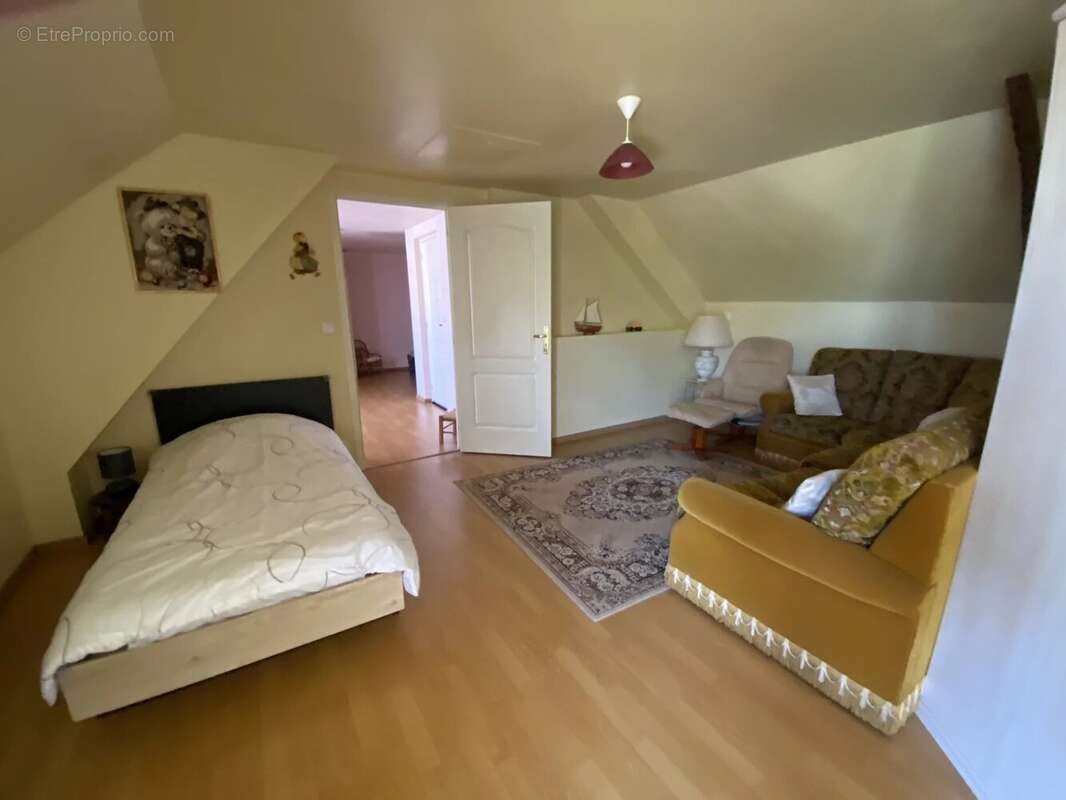 Maison à SAINTE-SUZANNE