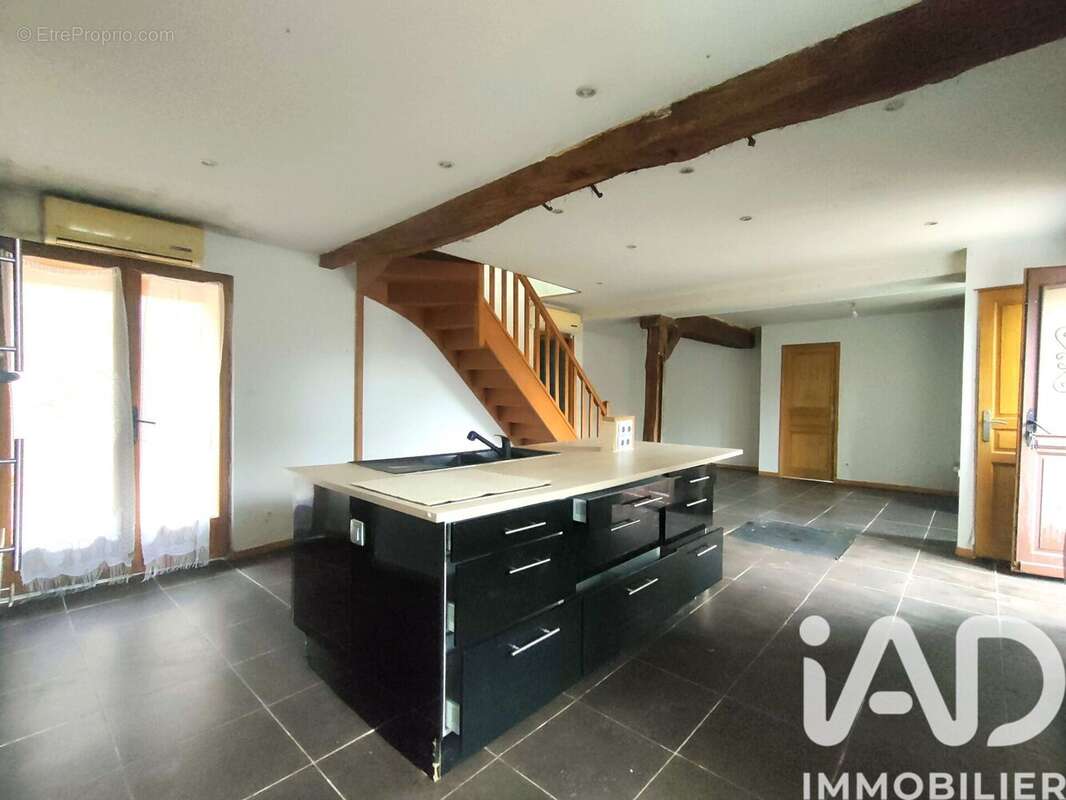 Photo 2 - Maison à COURGENAY