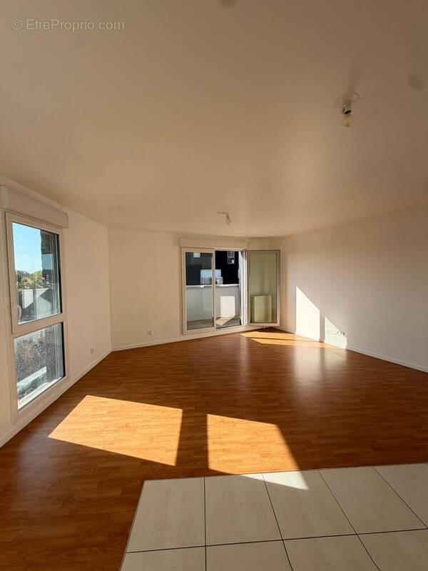 Appartement à IVRY-SUR-SEINE