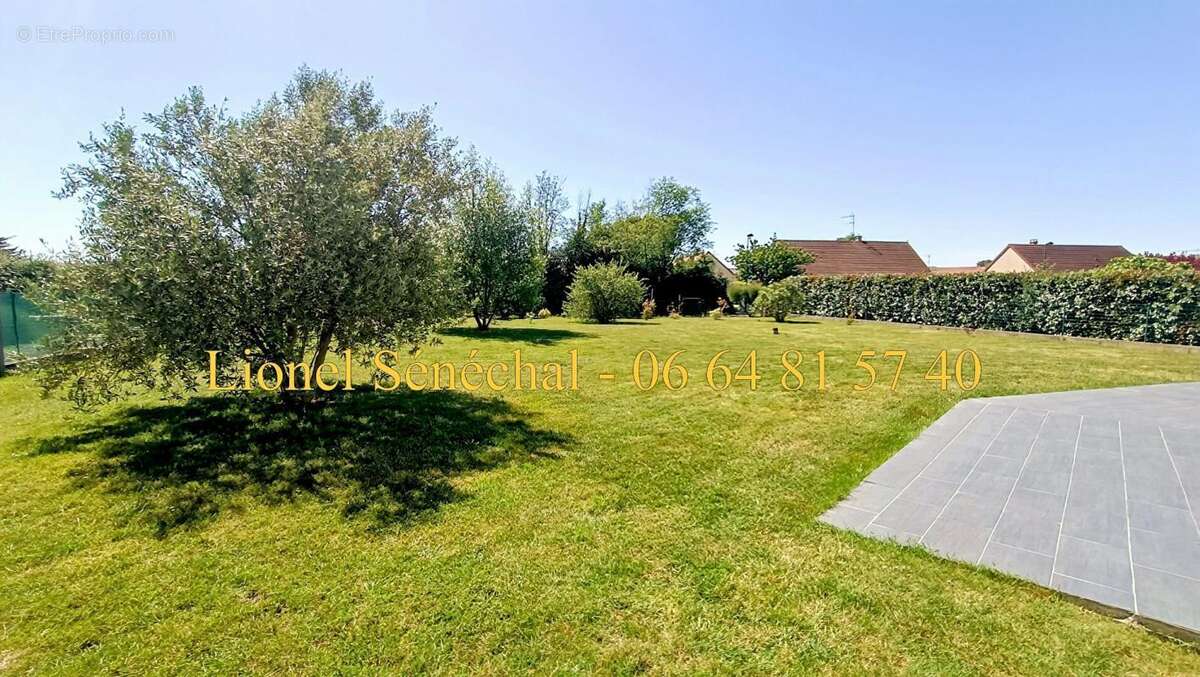 Maison à BEAUMONT-SUR-SARTHE