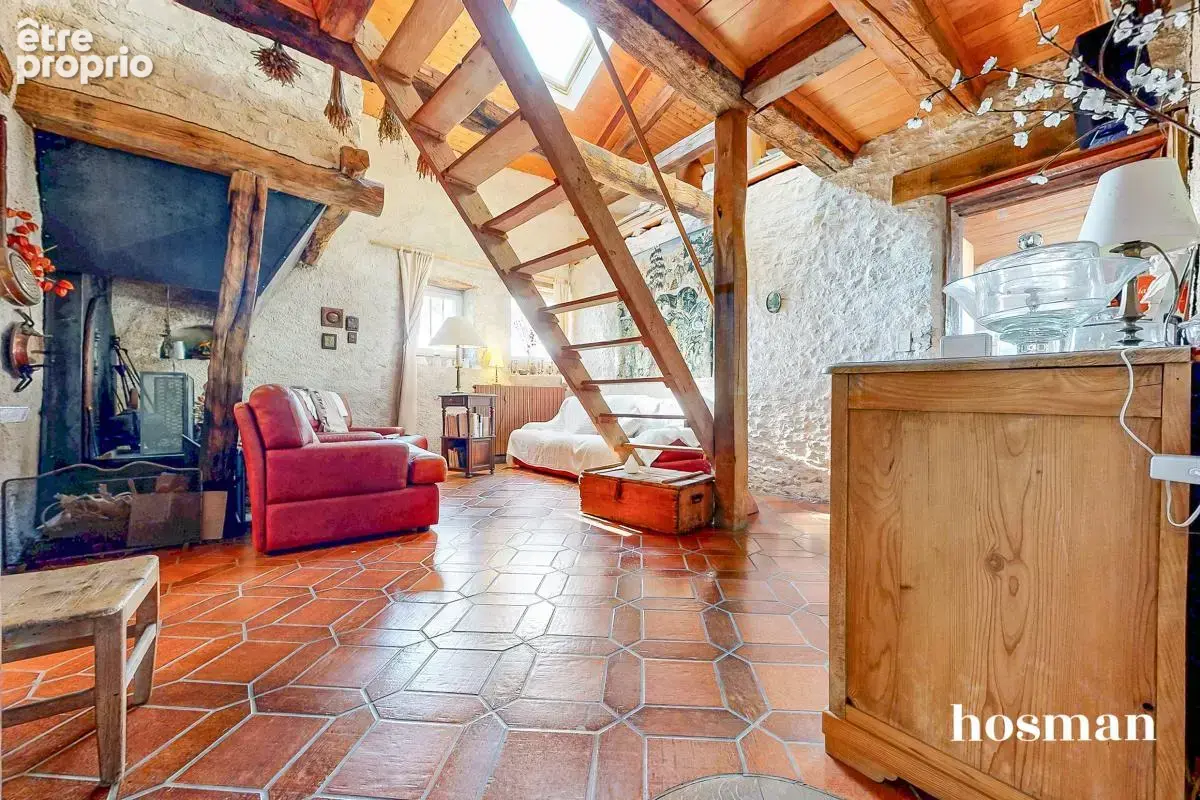 Maison en pierre 7 pièces de 301m² avec 12 ares - Montferrand-le-Château - photo 5